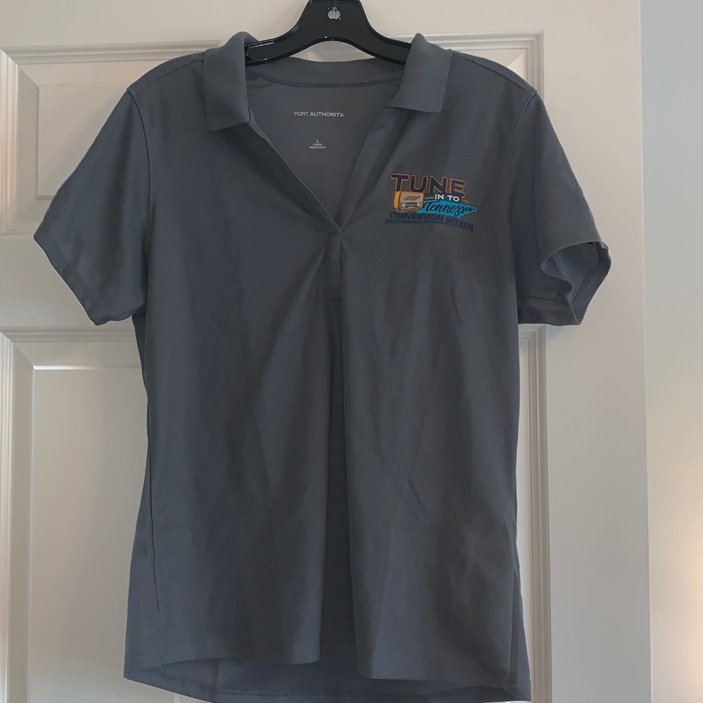 Short sleeve collard shirt